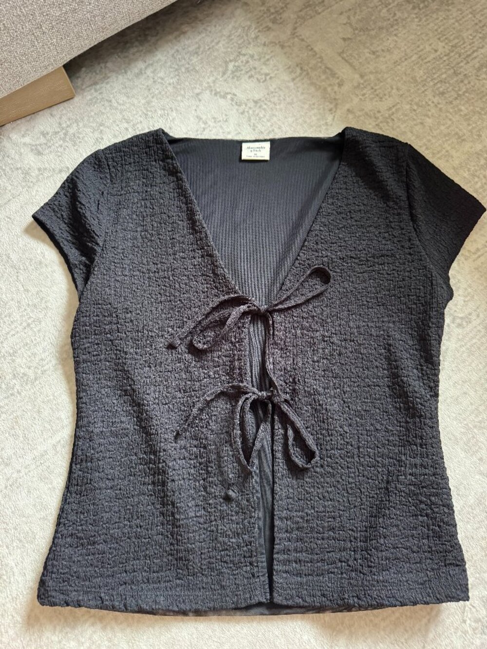 Abercrombie & Fitch Tie Front Short Sleeve
